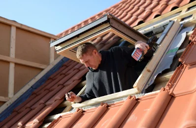 Pose de fenêtres de toit Velux à Cravent